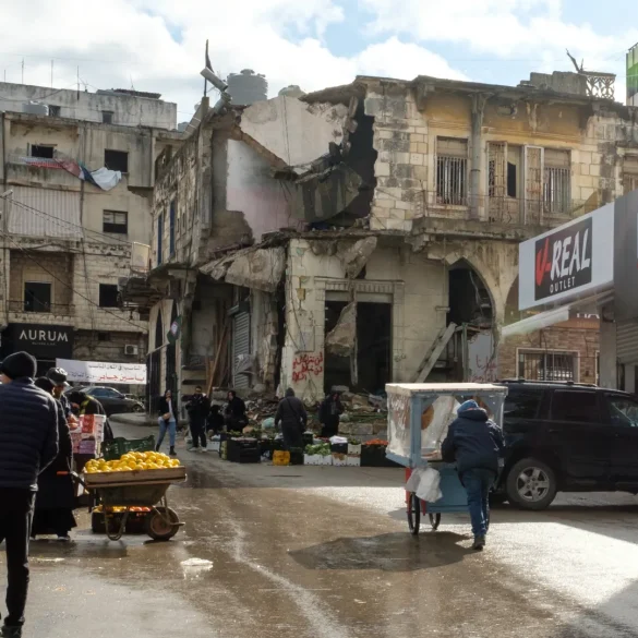Amid Rubble and Ruin, Nabatieh’s Monday Market Stands as a Testament to Survival and Resistance