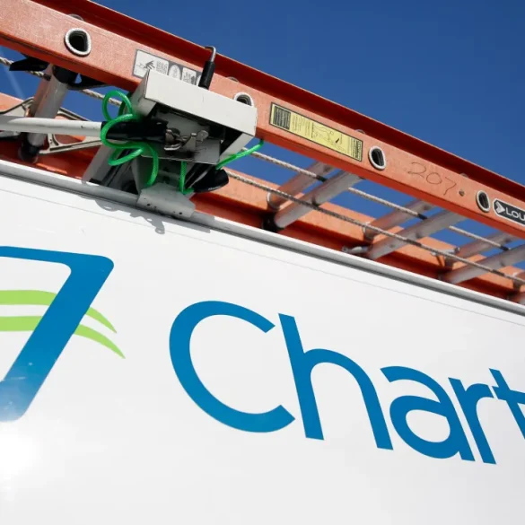 Charter and Cox Merge in $34.5 Billion Deal to Compete With Streaming and Wireless Rivals