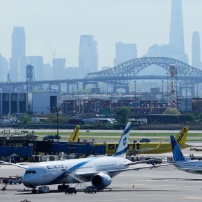 FAA’s Outdated Systems and Staffing Crisis Push U.S. Air Traffic Control to the Brink