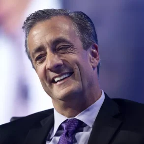 FedEx Ties Fuel Controversy as David Steiner Named New USPS Chief Amid Privatization Fears