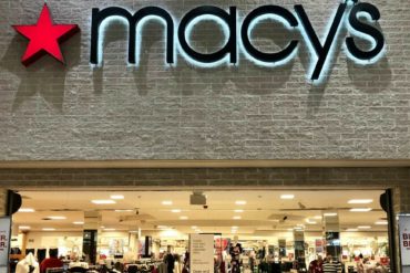 Macy’s Cuts Profit Outlook Amid Tariff Strain and Restructuring, But Beats Q1 Expectations