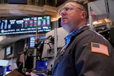 Markets Slip as Investors Brace for Nvidia Earnings and Fed Minutes Amid Broader Uncertainty