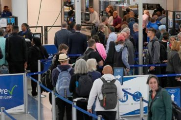 Memorial Day Travel to Hit 20-Year High as 45 Million Americans Plan Getaways Despite Road Delays