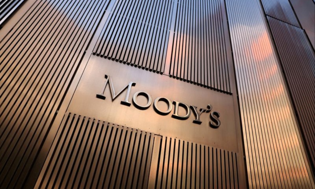 Moody’s Downgrade Fuels Bond Market Jitters as Debt, Yields, and Valuations Clash
