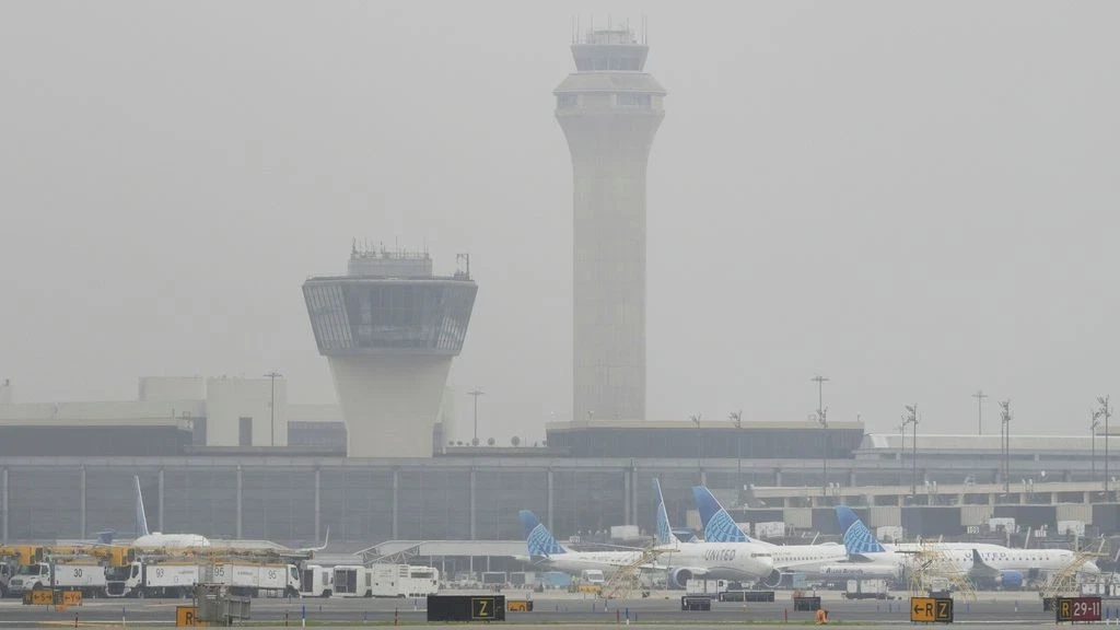 Newark Radar Outage Sparks Renewed Alarm Over Fragile Air Traffic Systems and FAA Oversight
