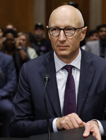 Novo Nordisk CEO Steps Down Amid $300 Billion Stock Drop and Escalating Weight-Loss Drug Battle