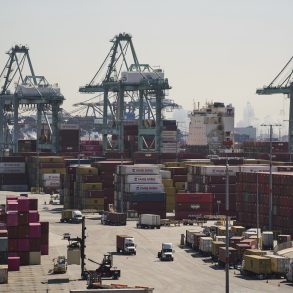 Port of LA Chief Warns Tariff Cuts Won’t Reverse Import Slump Despite Hopes for Modest Rebound