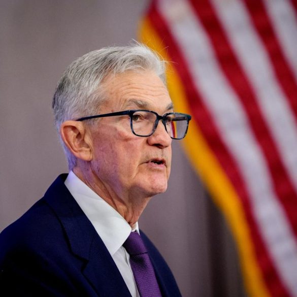 Powell Urges Princeton Grads to Defend Democracy as Fed Wins Independence Ruling