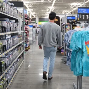 Tariff Fears Push Consumer Sentiment Near Record Low as Inflation Expectations Surge in May