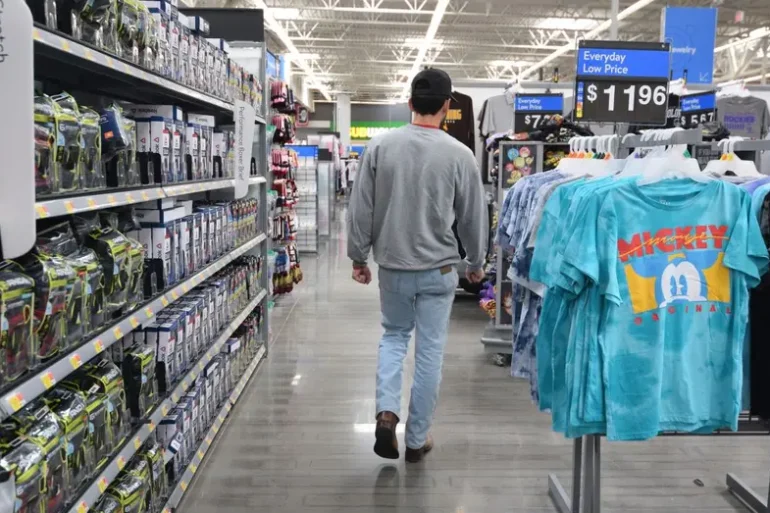 Tariff Fears Push Consumer Sentiment Near Record Low as Inflation Expectations Surge in May