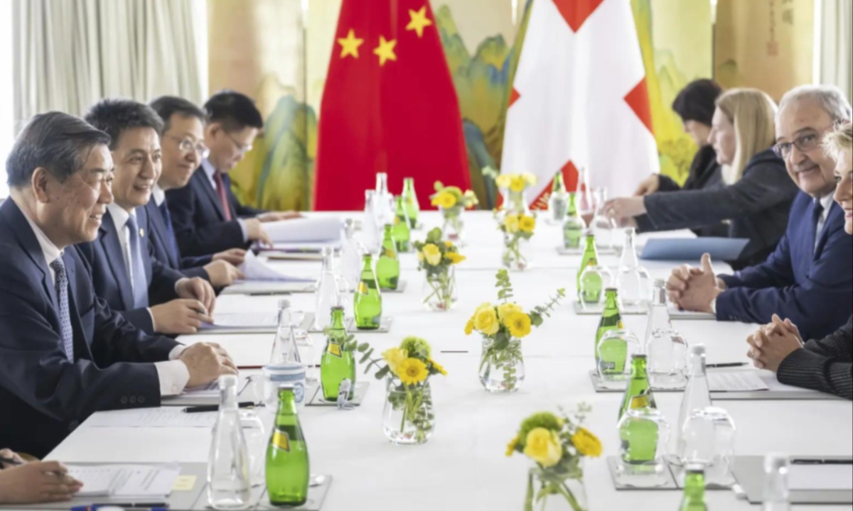 Trump Hails ‘Total Reset’ as U.S.–China Trade Talks Resume in Geneva Amid Soaring Tariffs and Job Fears