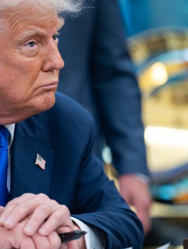 Trump Hails ‘Total Reset’ in US-China Trade Talks as Tariff Strain and Inflation Risks Persist