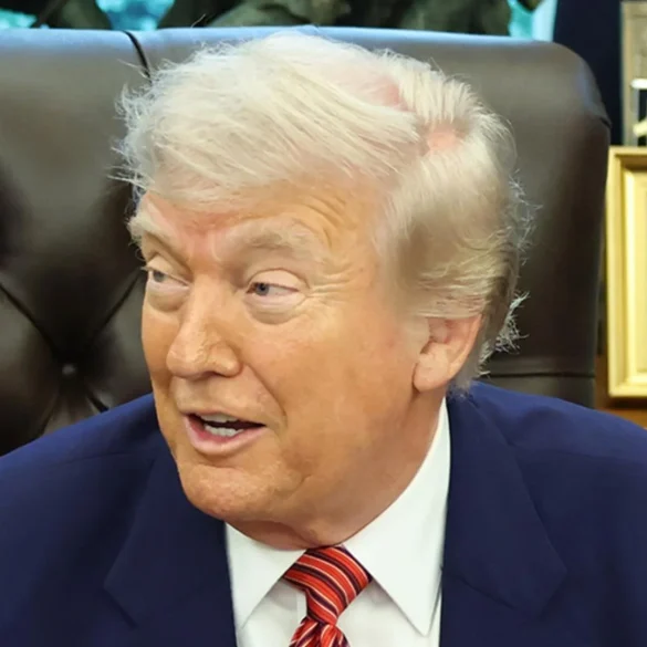 Trump Turns on Tim Cook as iPhone Tariff Threats Escalate Amid Rift Over Overseas Manufacturing