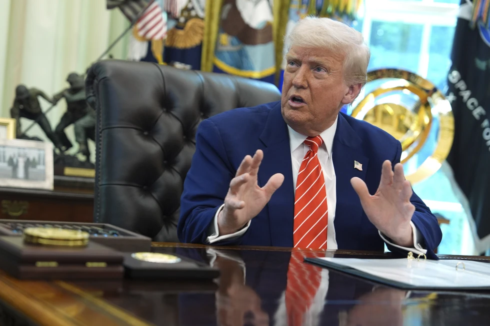Trump Warns China Over Trade Deal Breach as Tariff Truce Breaks and Tech Tensions Rise