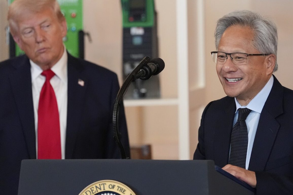 Trump’s AI Deals in Gulf Ignite Innovation Push and National Security Showdown Over Chip Exports