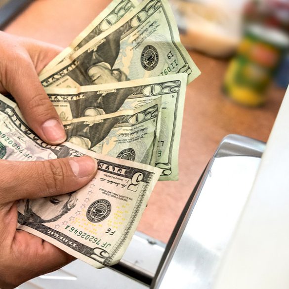 U.S. Inflation Hits Four-Year Low as Falling Prices Raise Concerns About Economic Slowdown