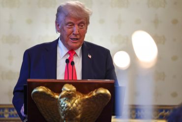 U.S. and China Enter High-Stakes Trade Talks Amid Tariff Tensions and Geopolitical Undercurrents