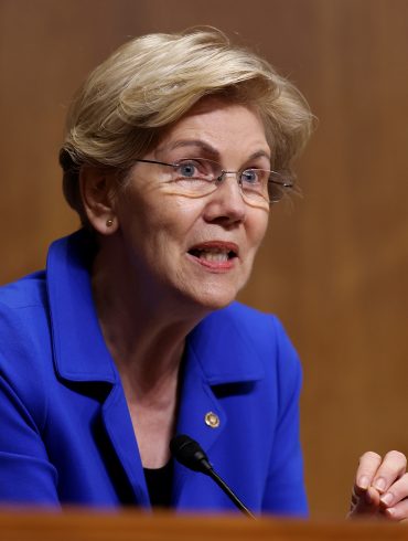 Warren Slams Crypto Bill as Dangerous While Trump Policies Spark Bipartisan Tech and Ethics Backlash