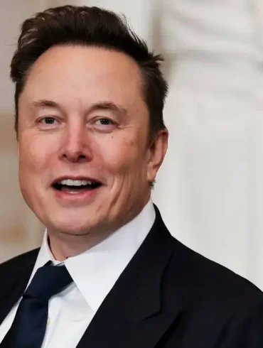 xAI Blames Rogue Employee for Grok Controversy as Musk’s Chatbot Sparks Political Backlash
