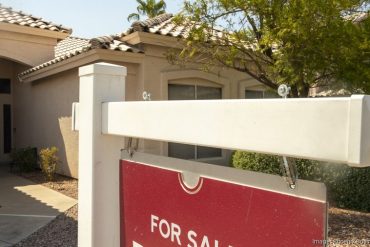 Cooling U.S. Housing Market Sees Price Growth Slow as Midwest Gains and Sun Belt Fades