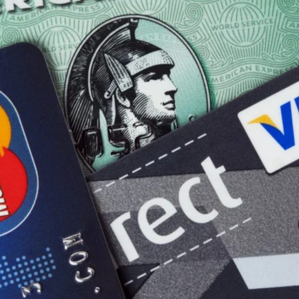 Credit Card Rates Climb Past 20% Even as Fed Cuts Fail to Slow Lenders