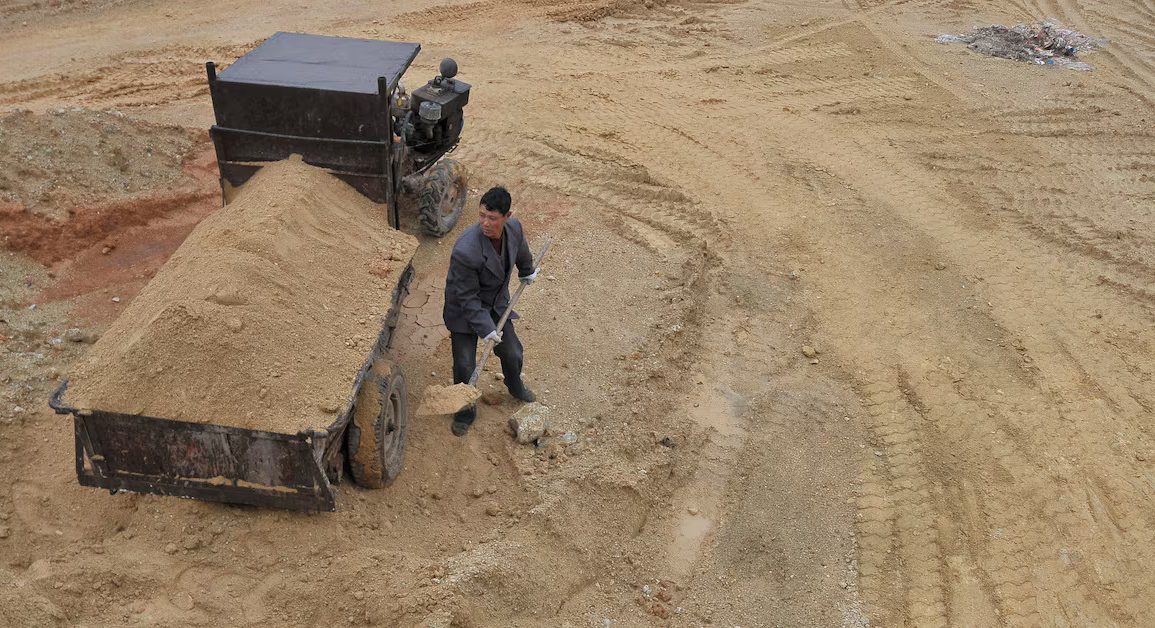 EU Pressures China to Ease Rare Earth Export Curbs as Factory Shutdowns Loom and Prices Soar