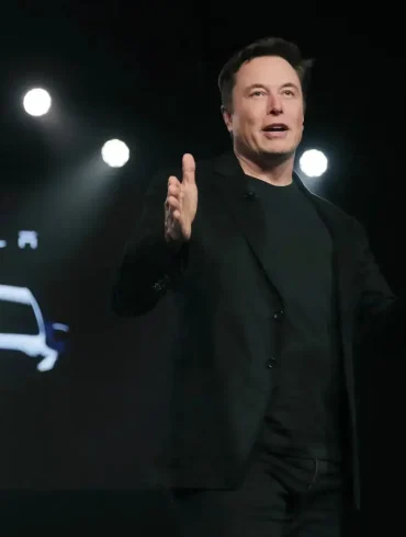 Elon Musk Targets June 22 for Tesla Robotaxi Debut in Austin Amid High Stakes and Safety Scrutiny
