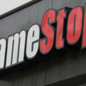 GameStop Stock Tumbles 23% as Bitcoin Gamble and Revenue Slump Rattle Investor Confidence
