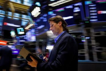 Gulf Markets Hold Steady After Iran Strikes as Investors Expect Limited Economic Fallout