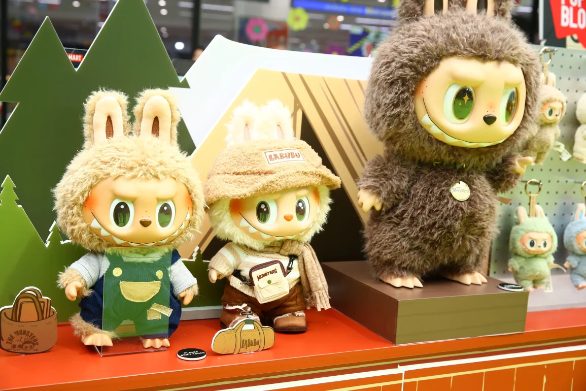 Labubu Becomes a Global Collectible Craze as Pop Mart’s Viral Toy Redefines Chinese Soft Power