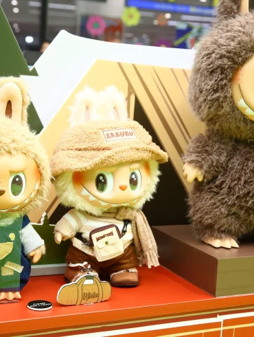 Labubu Becomes a Global Collectible Craze as Pop Mart’s Viral Toy Redefines Chinese Soft Power