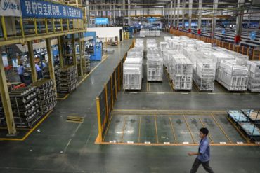 Midea Recalls 1.7 Million Top-Rated Air Conditioners Over Mold Risk and Health Concerns