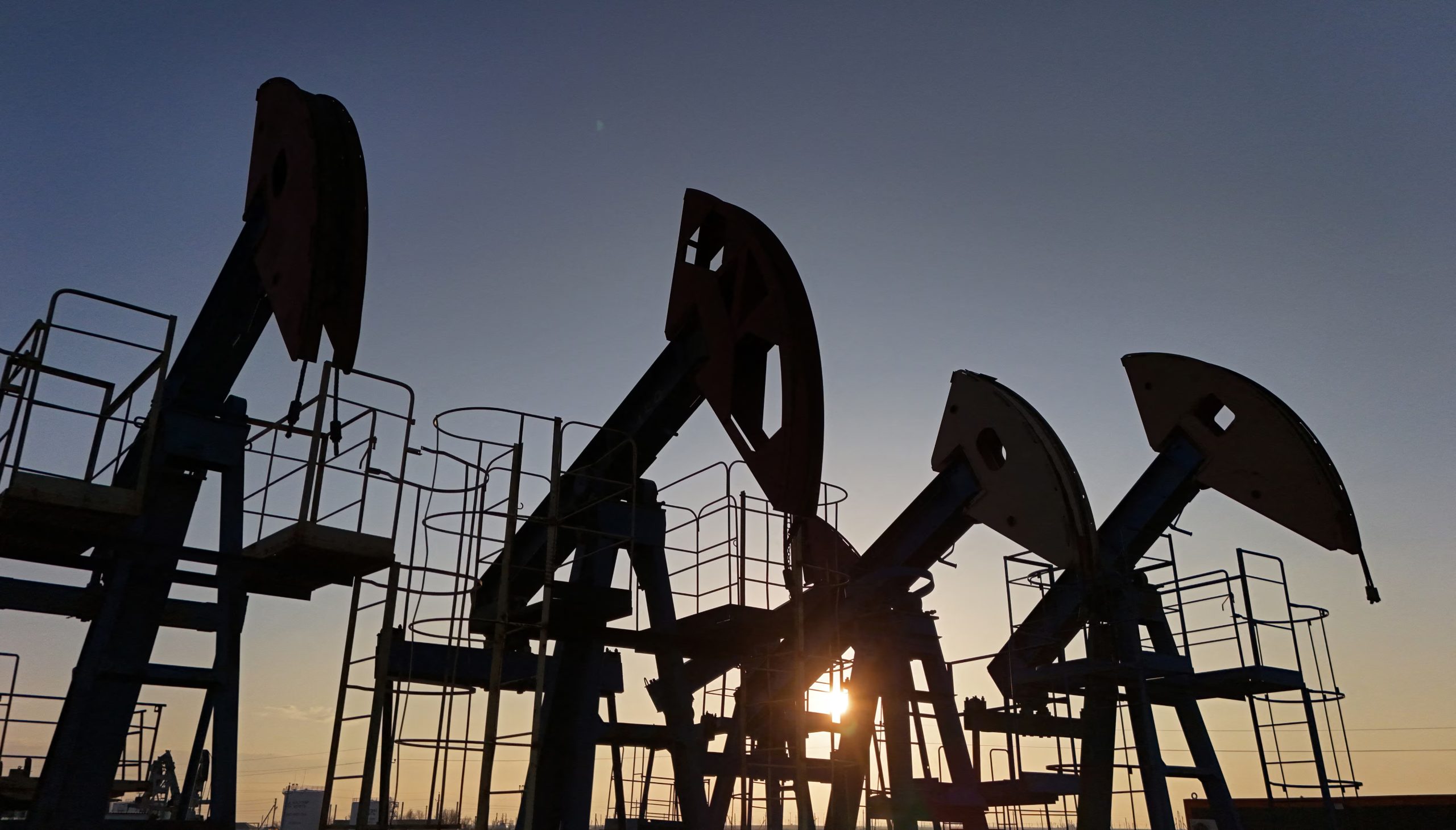Oil Prices Rise Sharply as OPEC+ Restraint, Iran Tensions, and Canadian Wildfires Fuel Supply Fears