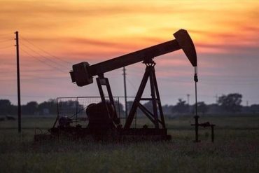 Oil Prices Slip as Trump Delays Israel-Iran Decision, but $100 Spike Still Looms