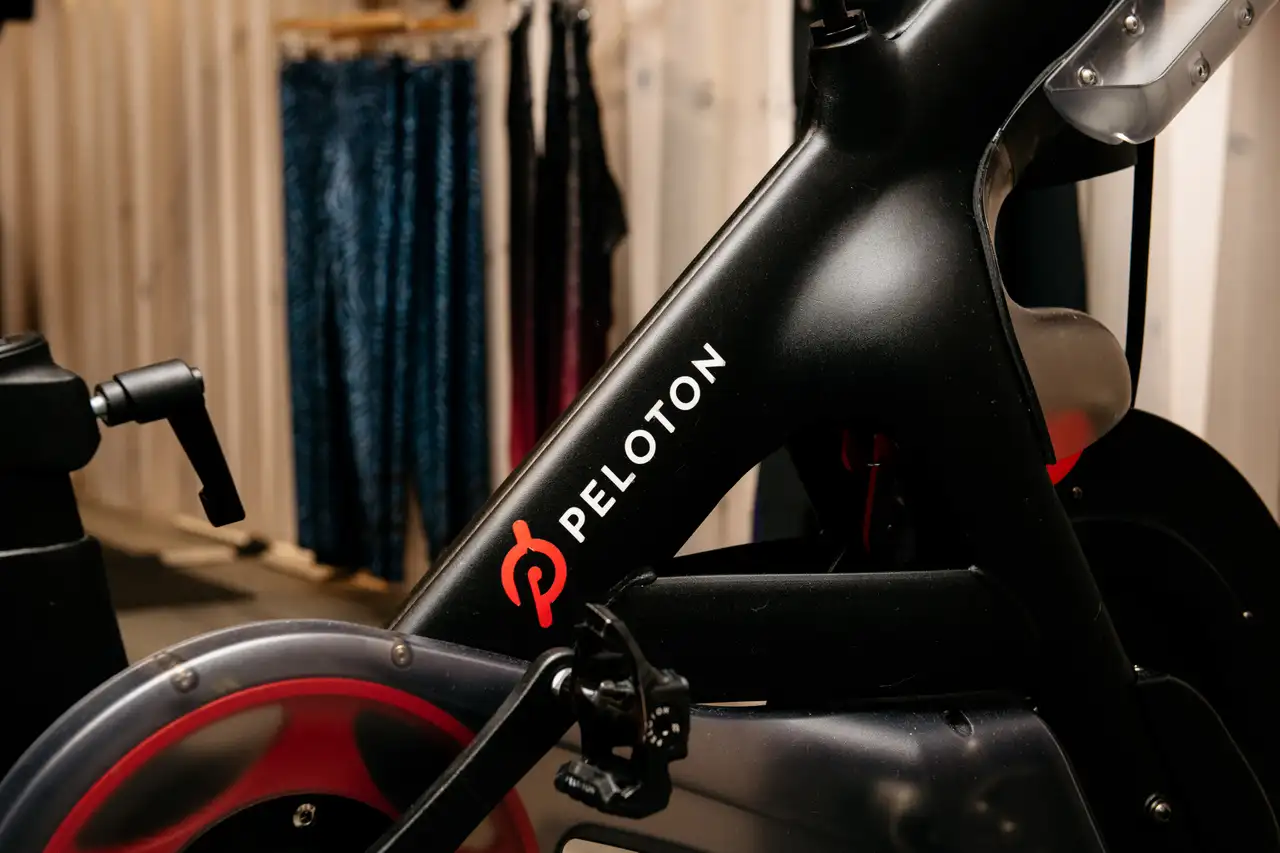 Peloton Enters Resale Market with Repowered Platform, Offering AI Pricing and Seller Incentives