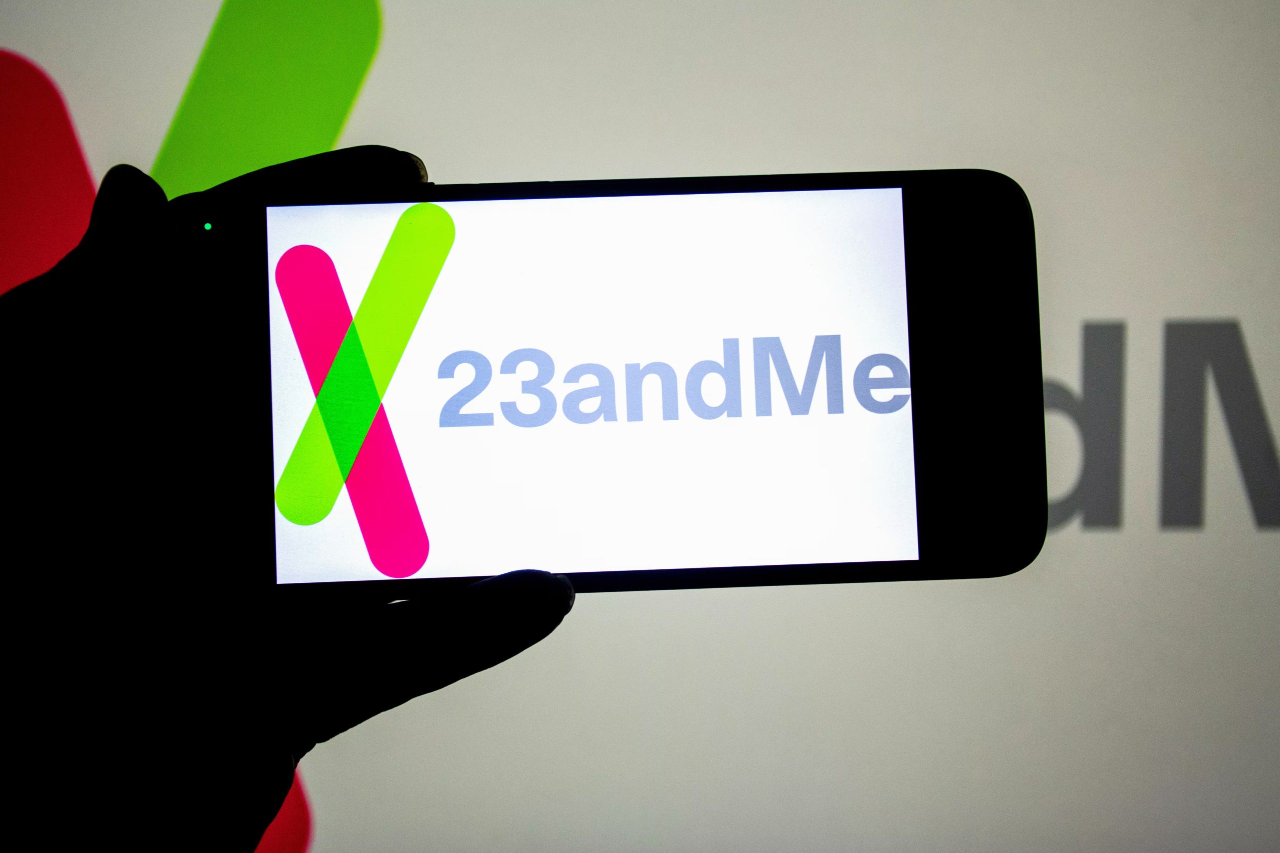 States Challenge 23andMe Sale Over Genetic Privacy as Regeneron Acquisition Sparks Legal Fight