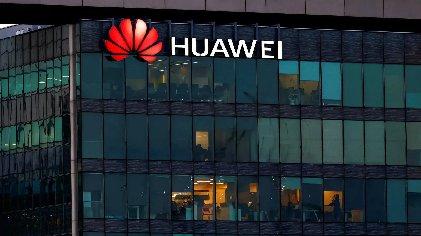 Taiwan Targets Huawei and SMIC in Sweeping Tech Export Crackdown Amid Security Fears