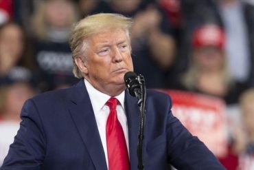 UK Economy Contracts Sharply as Trump Tariffs Slash Exports and Shake Business Confidence