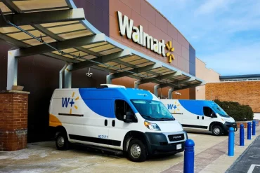 Walmart Tests 'Dark Stores' in Dallas to Accelerate Online Orders and Challenge Amazon’s Delivery Dominance