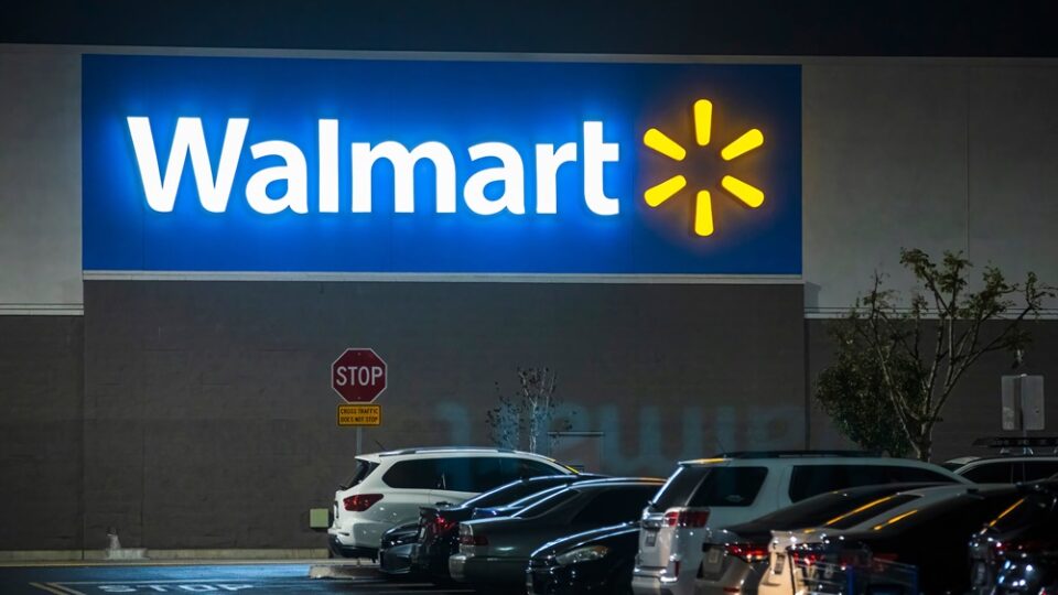 Walmart Tests 'Dark Stores' in Dallas to Accelerate Online Orders and Challenge Amazon’s Delivery Dominance