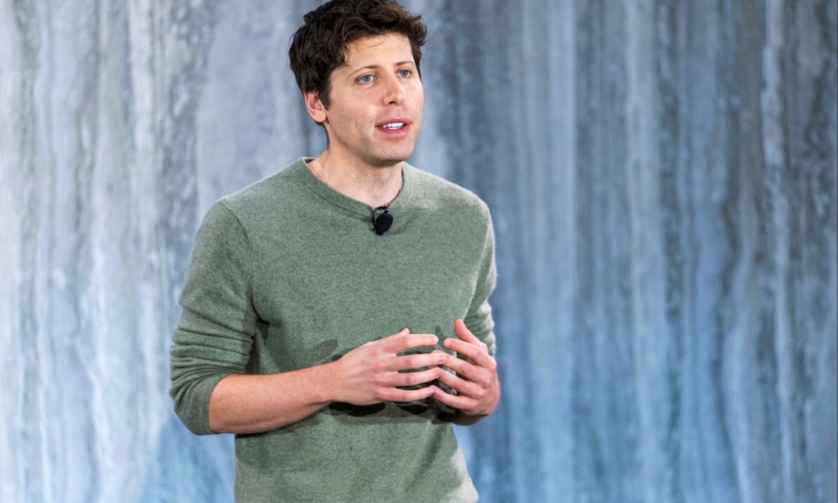 Zuckerberg’s $100M AI Bids Fail to Lure Top Talent as Altman Champions Mission Over Money