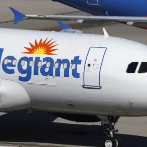 Allegiant Flight Returns to Florida After Passenger Threat Prompts Emergency Landing and Arrest