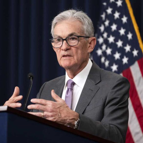 Fed Split on Rate Cuts as Inflation, Trump Tariffs, and Economic Slowdown Stir Policy Uncertainty
