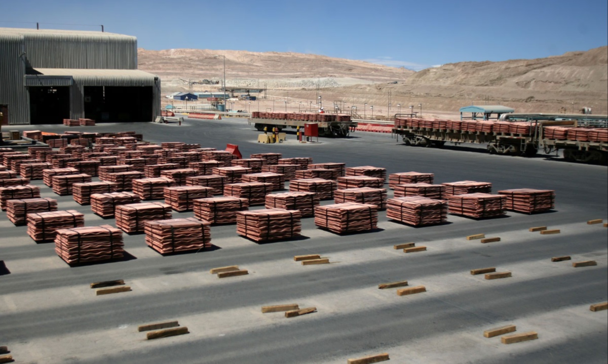 Global Copper Traders Rush to Offload Shipments to China Ahead of Trump’s 50% Tariff Deadline