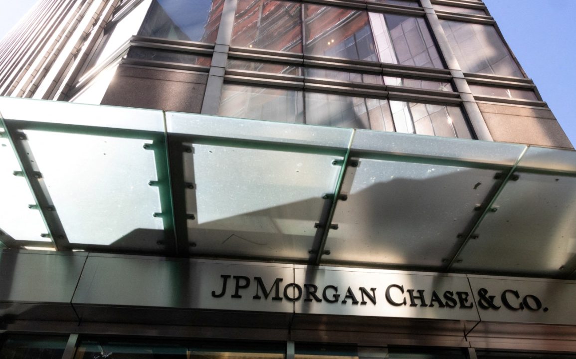 JPMorgan Beats Estimates as Trading and Investment Banking Rebound Despite Year-Over-Year Revenue Drop