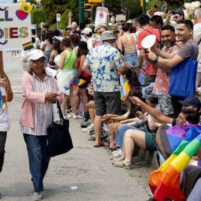 LGBTQ+ Travelers Reroute Away from U.S. Amid Policy Concerns and Safety Warnings