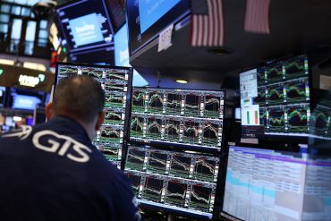 Markets Slide as Trump Tariff Surge Hits Global Stocks, Fuels Investor Jitters and Recession Fears