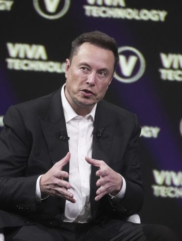 Pentagon Awards $200M Contract to Elon Musk’s xAI Amid Grok Controversy and Political Fallout