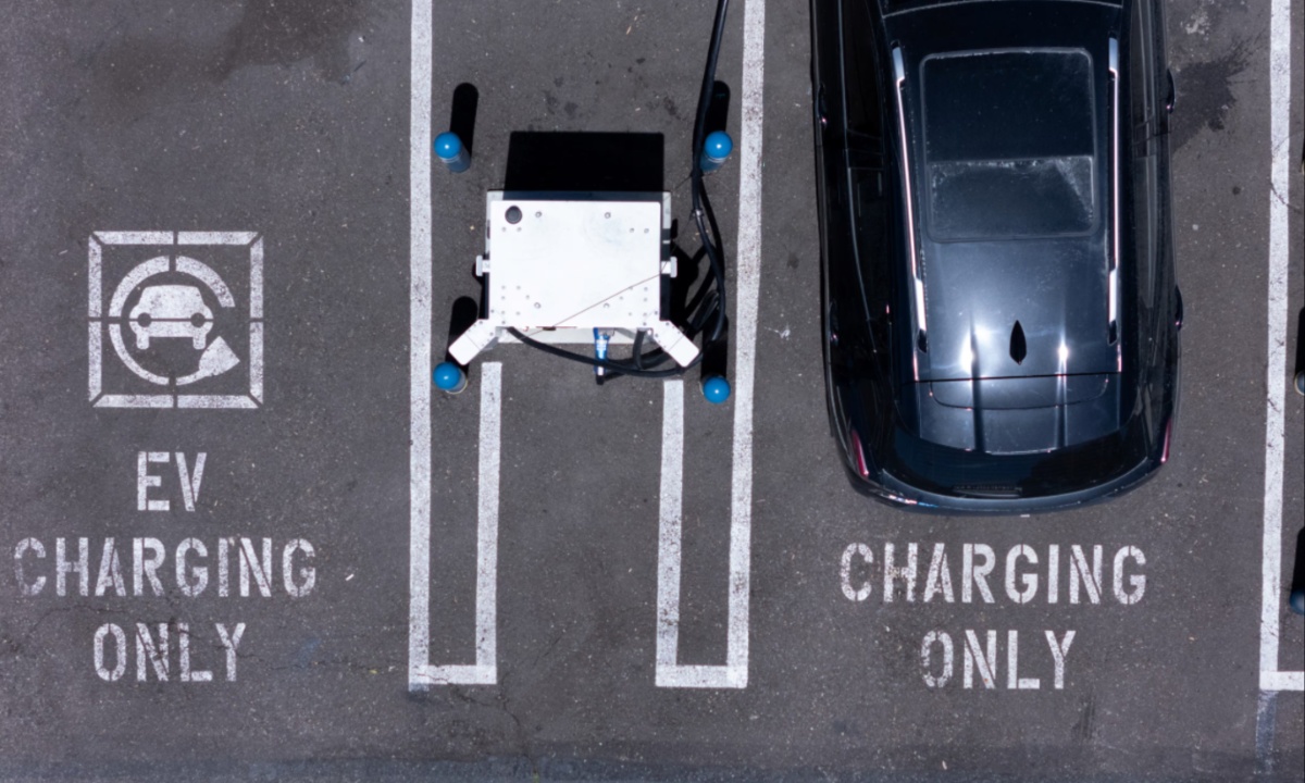 Senate Pushes to End EV Tax Credits by September, Sparking Rush and Climate Concerns