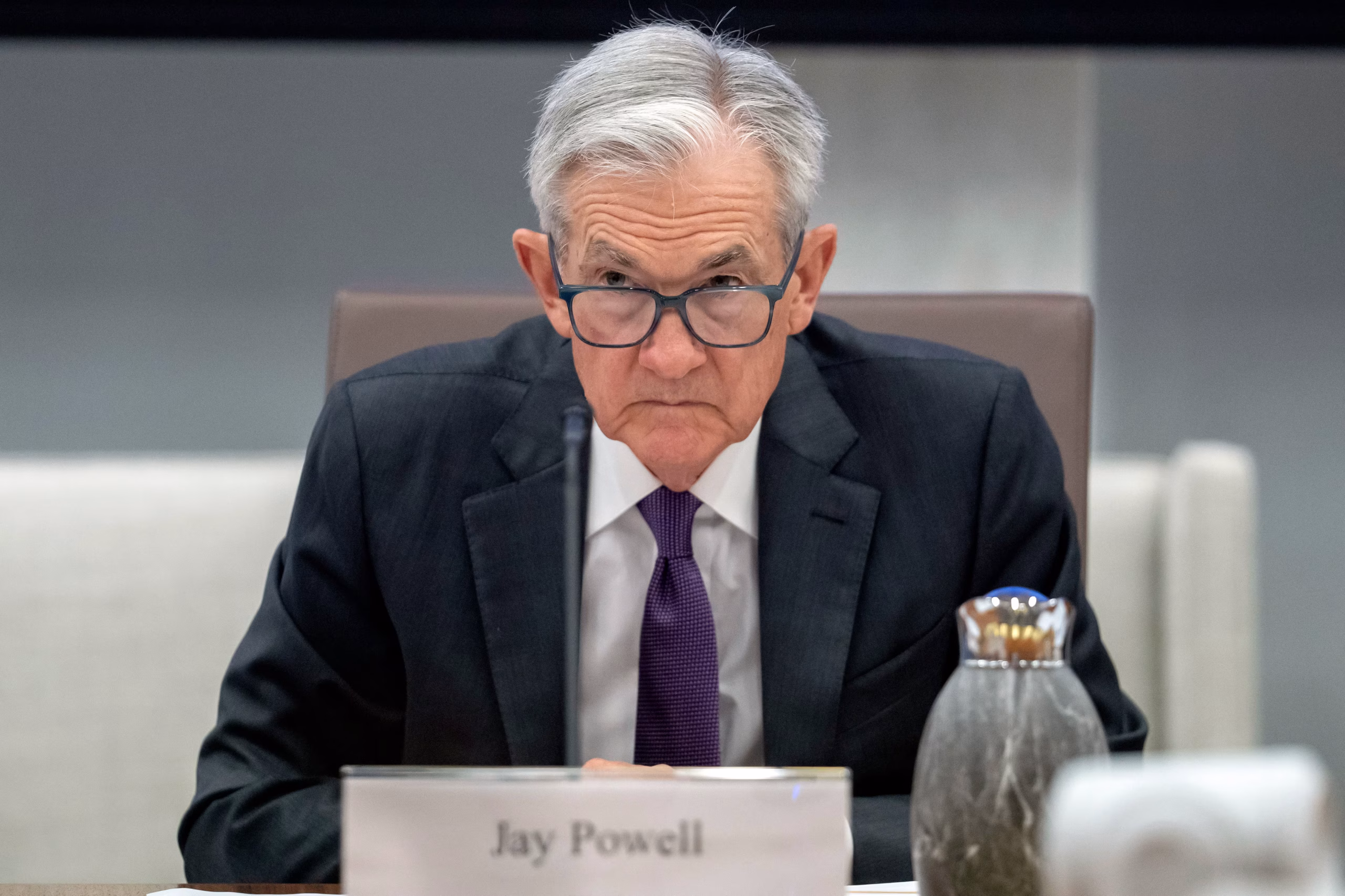 Trump Allies Escalate Pressure on Fed Chair Powell in Bid to Sway Rates Before Election